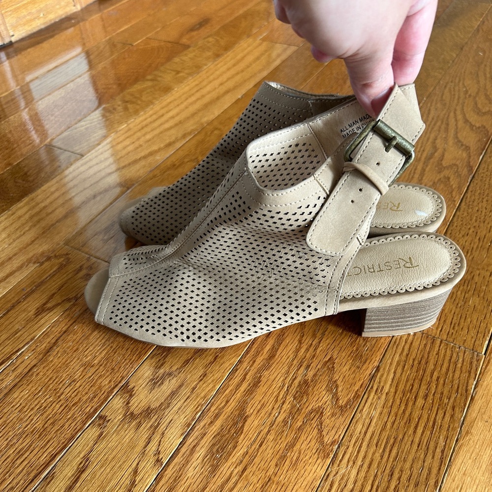 Heeled Sandals - Size 9